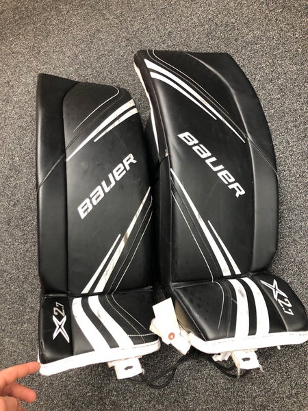 Used 30" Bauer Vapor X2.7 Goalie Leg Pads