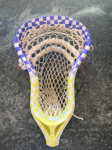 Dyed And Strung StringKing Head