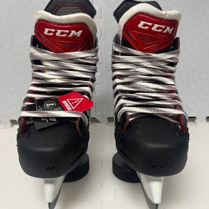 Junior New CCM JetSpeed Control Hockey Skates Regular Width Size 4.5
