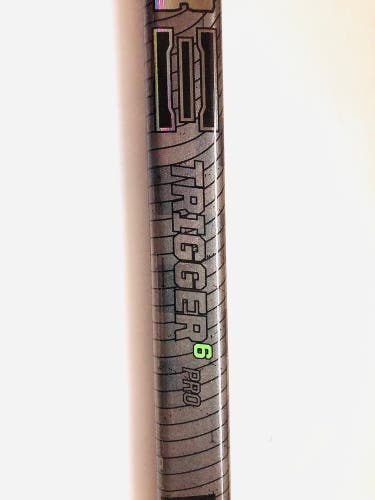 Senior Right Handed P90TM Trigger 6 Pro Hockey Stick