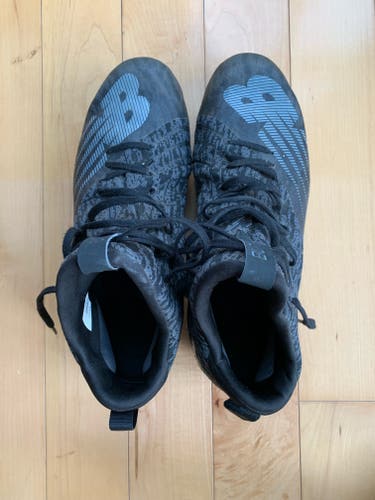 Black Adult Used Unisex Size 10 (Women's 11) Molded Cleats Mid Top Freeze