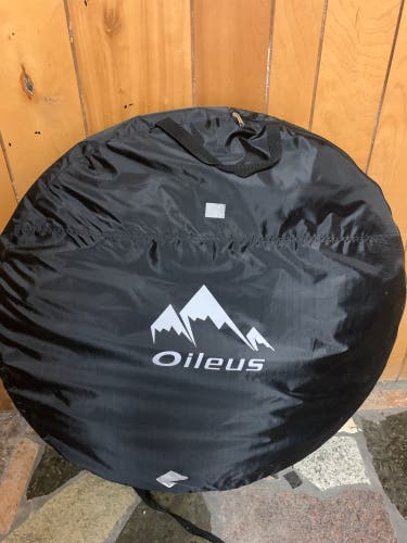 BRAND NEW OILEUS POP UP TENT(HOT ITEM) First Come,First Serve