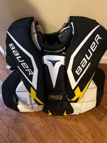 Large Bauer Supreme Elite Goalie Chest Protector