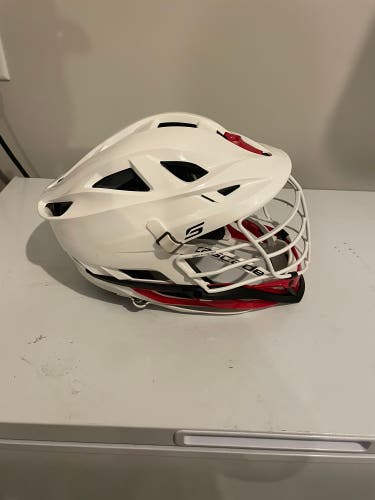 Player's Cascade S Helmet