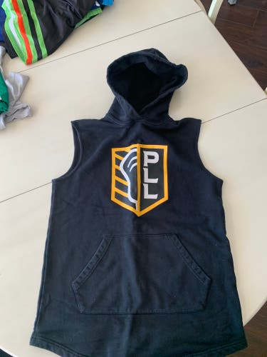 Black Used Medium Pll Sleeveless Sweatshirt