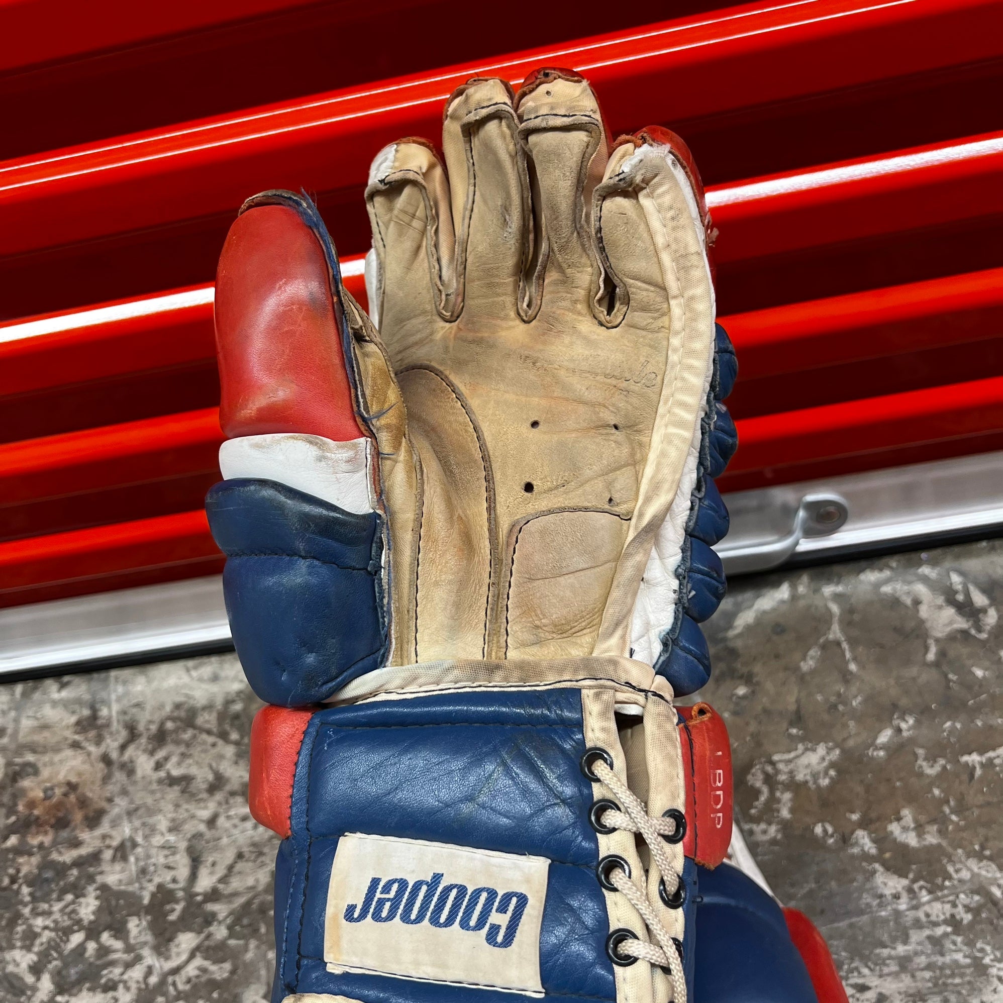 Senior Vintage Cooper SC Pro Leather Hockey Gloves 14 Montreal