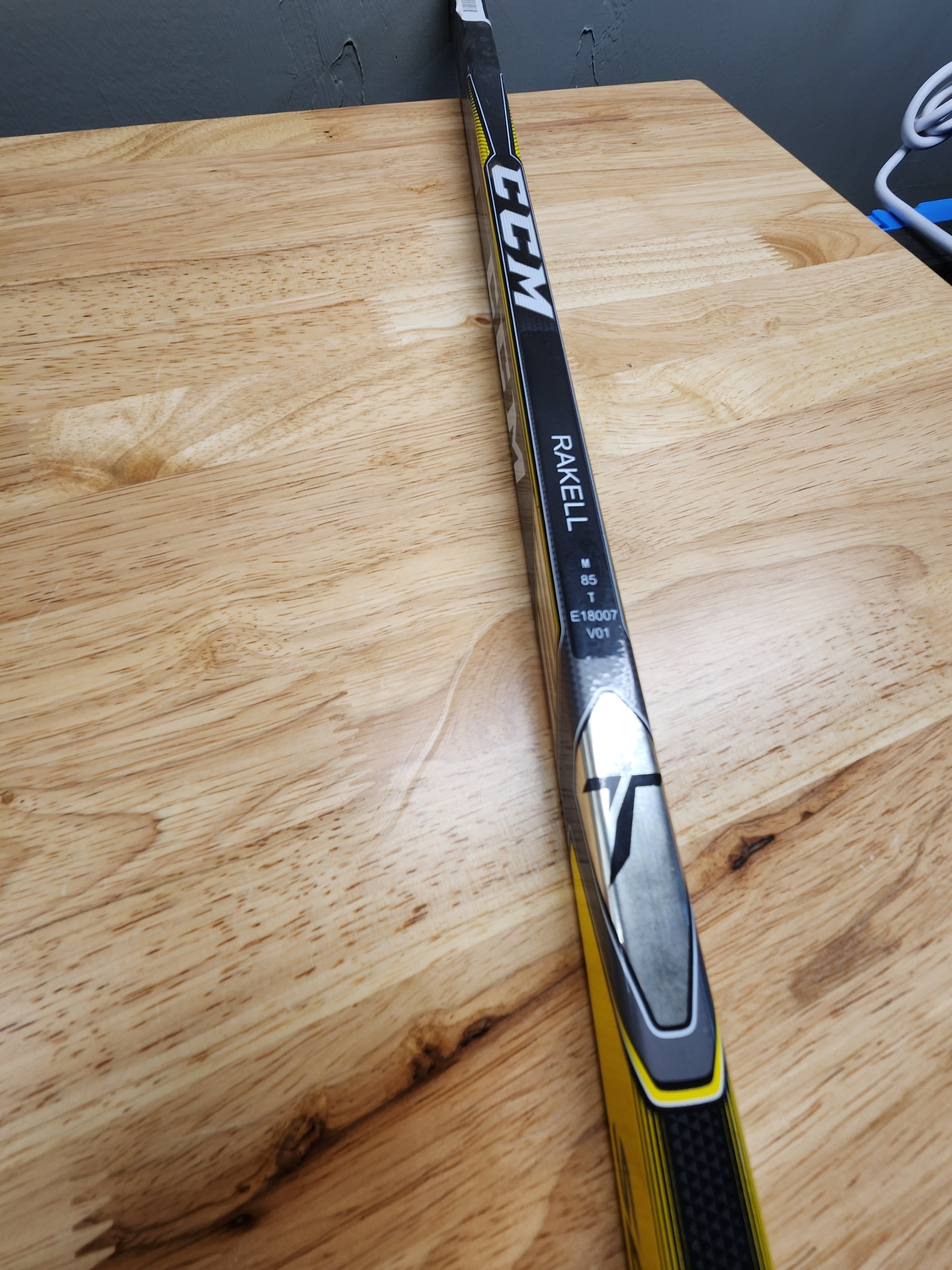 Tackla 450 XD Ice Hockey Stick Sr - Tackla