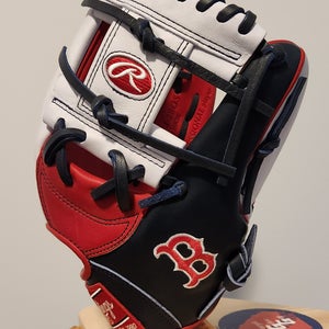 RED SOX  Heart of the Hide 11.5"