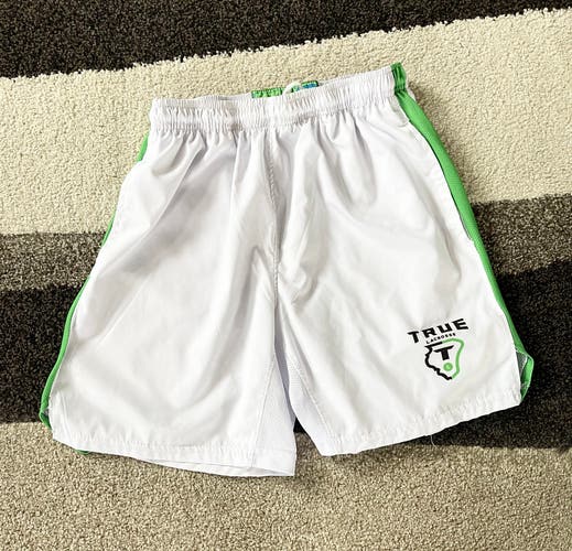 3 - True Illinois Girls Shorts Bundle (M)