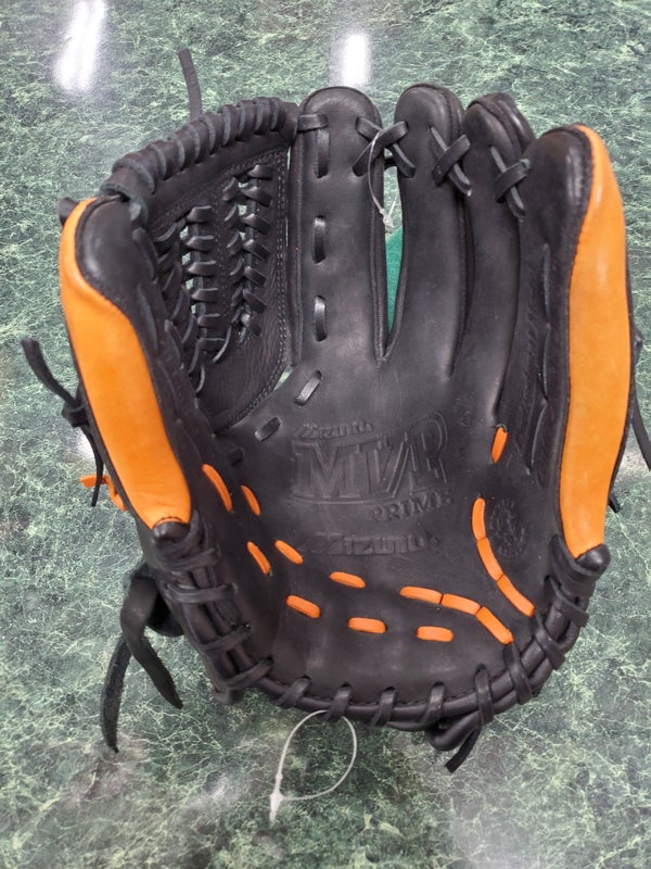 Mizuno Pro Michael Chavis 11.75 Baseball Glove: GMP2MC-600R