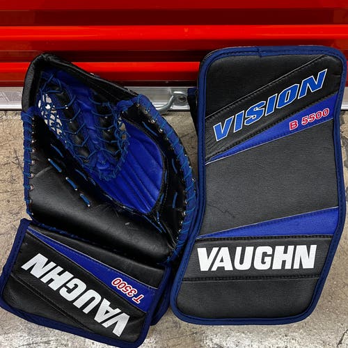 VAUGHN B-5500 Goalie Blocker & Glove