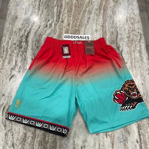 Mitchell & Ness 1996 Vancouver Grizzlies NBA Men's Swingman Shorts Size Medium