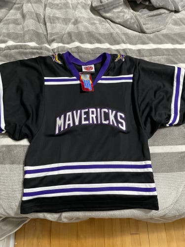Youth Small Mankato State University Mavericks Hockey Jersey