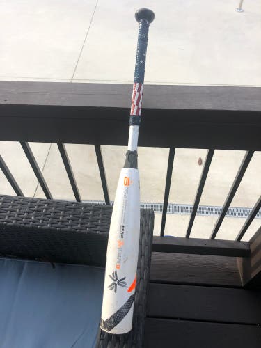 2021 Composite (-10) 18 oz 28" CF Bat