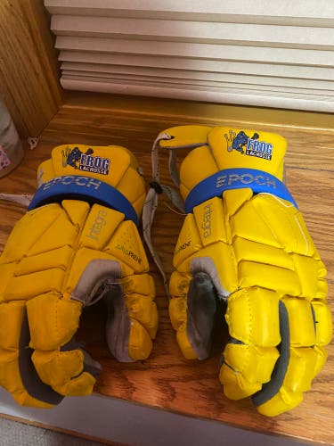 Frog Lacrosse Gloves and Shorts