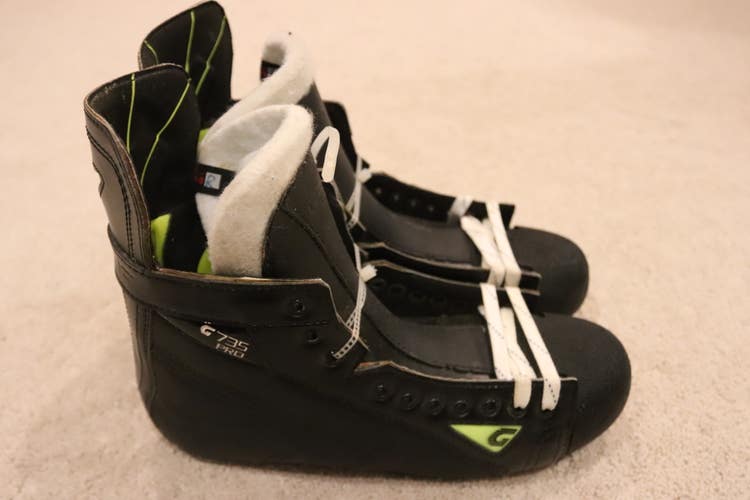 Graf G735 Pro Hockey Skates - Size 10.5R - 9