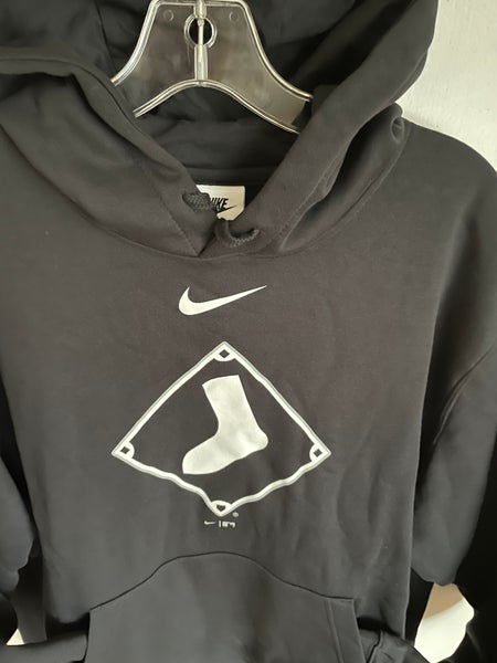 Nike Swoosh Neighborhood (MLB Chicago White Sox) Men's Pullover Hoodie.