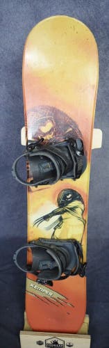 KEMPER SNOWBOARD SIZE 130 CM WITH LTD SMALL BINDINGS