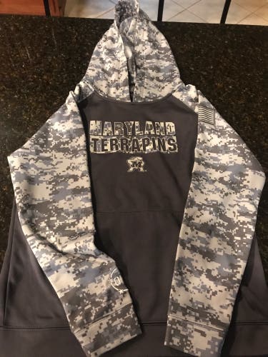 Maryland Terrapins Camouflage Sweatshirt (Youth XL)