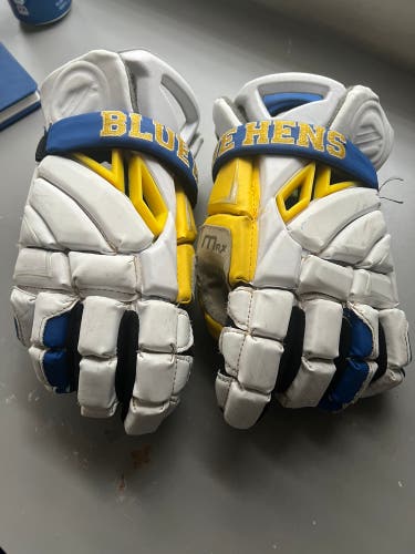 Used Game Delaware Maverik 12" Max Lacrosse Gloves
