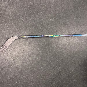 Senior New Right Handed Bauer Supreme UltraSonic Hockey Stick P88 Pro Stock