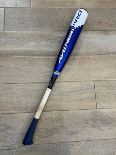Axe Avenge Composite (-8) 22 oz 30" Bat