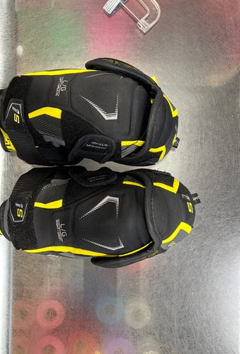 Bauer Used Large Senior Elbow Pads