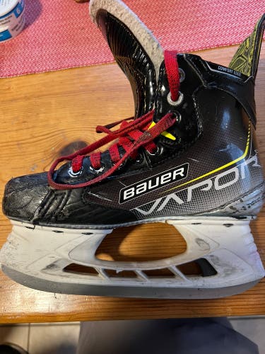 Bauer Vapor 3x hockey skates