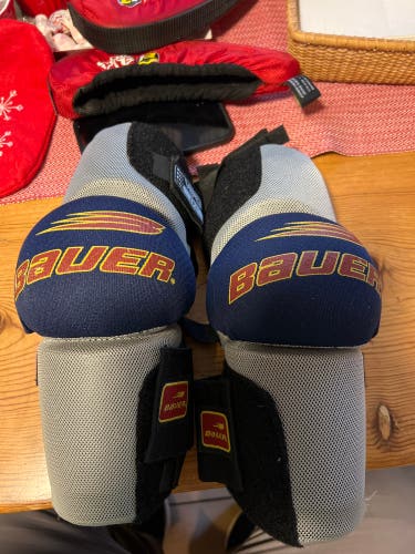 Bauer Vapor 4 Elbow Pads