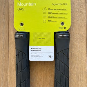 Used Ergon GA2 Lock-On Mountain Bike Grips