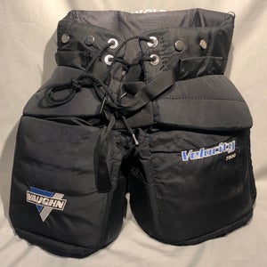 Used Vaughn 7300 Junior L Goalie Pants