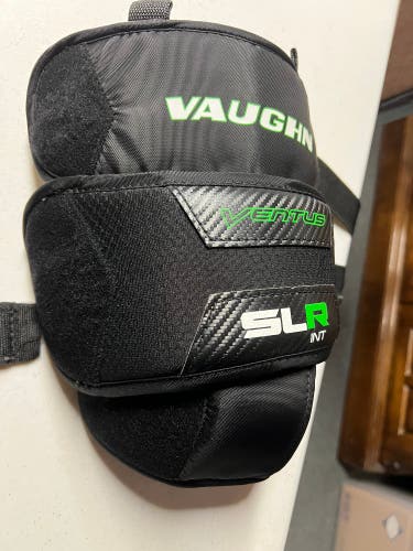 Used Vaughn SLR PRO KNEE PADS