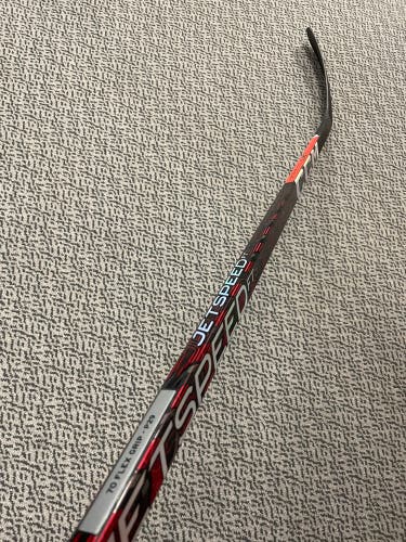 CCM FT5 Pro P29 curve 80 flex Right Hand Stick