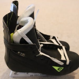 Graf G735 Pro Hockey Skates - Size 8R - #32