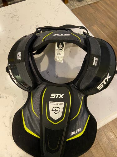 Like-New STX Lacrosse Gloves, Arm Pads, Shoulder Pads