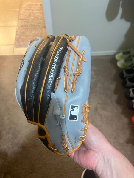 Used Rawlings Left Hand Throw Outfield Heart of the Hide Baseball Glove 13"