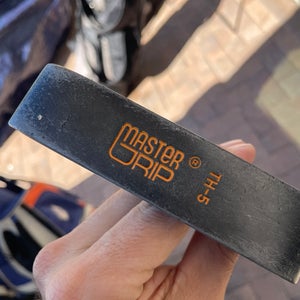 Master Grip Putter TH-5, Toe & Heel Weight, Right Hand