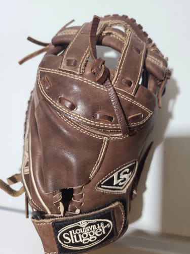 Used Right Hand Throw Louisville Slugger Catcher's LXT Softball Glove 33"