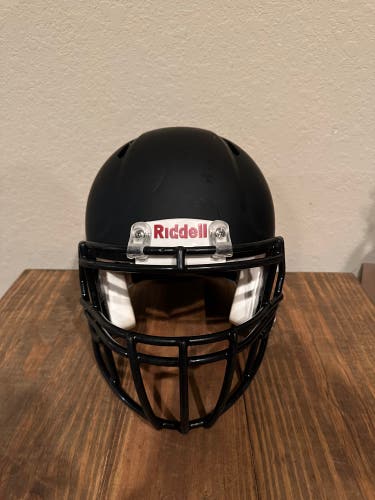 Adult Large - Riddell Speed Football Helmet - Matte Black