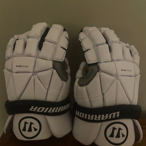 New Player's Warrior 13" Evo Lacrosse Gloves