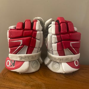 Used Kingswood Maverik 13" M4 Lacrosse Gloves