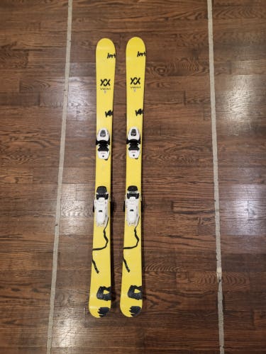 2020 Volkl Revolt Jr Skis 138 With Marker 7.0 Bindings