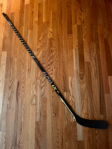 Senior Left Hand W88 Pro Stock Alpha DX Hockey Stick (dressed as LX Pro)