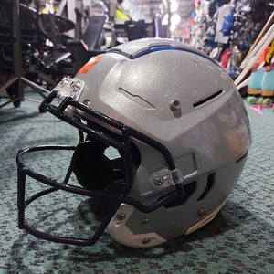 Used Schutt F7 Vtd Large+ Football Helmets