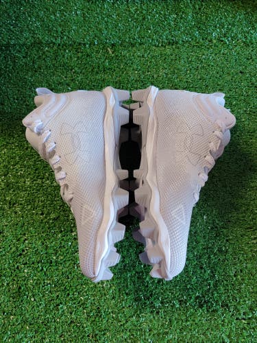 Under Armour Spotlight Franchise RM 2.0