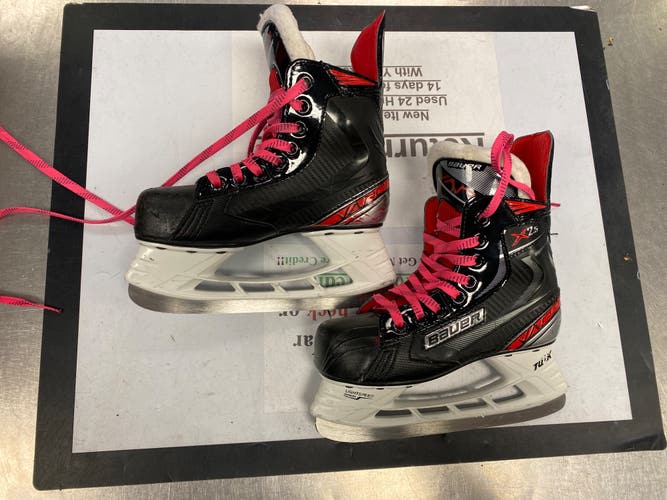Used Bauer Regular Width Size 1 Vapor X2.5 Hockey Skates