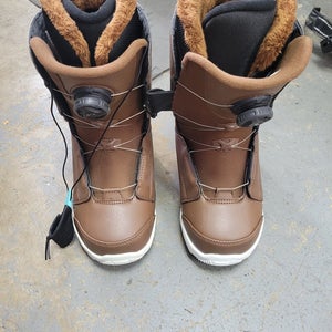 Used K2 Haven Sb Boots Senior 7 Women's Snowboard Boots