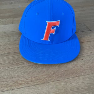 Blue Used Adult Men's Men's 7 1/8 Nike Hat