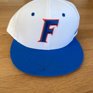 White Florida Gators Baseball Hat 7 1/4 Nike