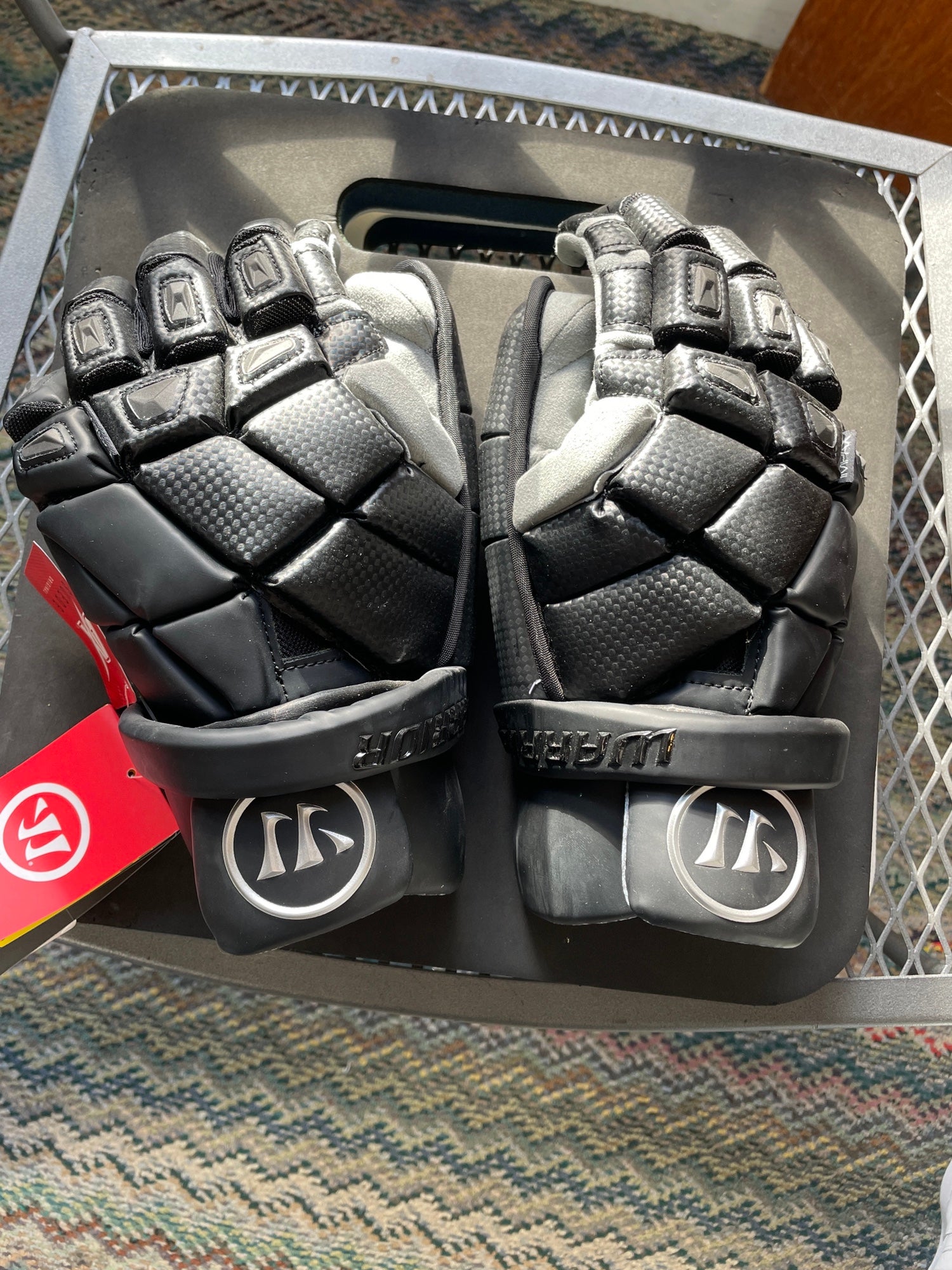 New Warrior Burn Fatboy box lacrosse goalie gloves 12" Red Lax indoor goal Worldwide shipping